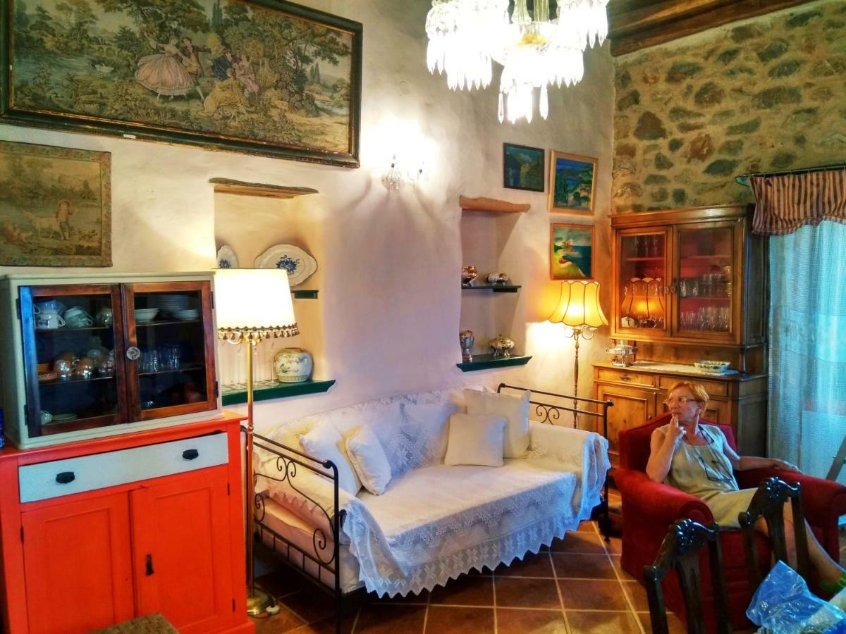 Villa Via Savoia Gourna Eksteriør billede